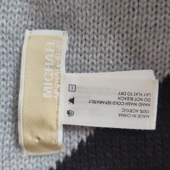 Michael Kors Stripe Logo Scarf, Mo Derby Scarves Black and Grey 74" - Picture 3 of 4